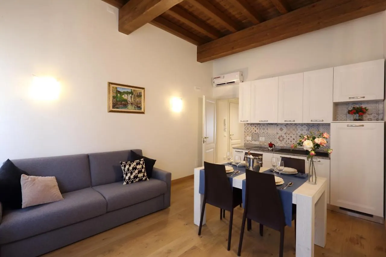Ca' Del Pittor Apartments - Tiziano Venice